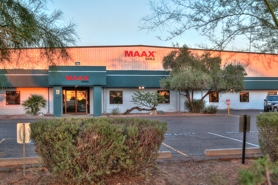 Spas: Maax Spas