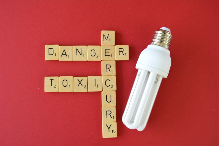 Dangers of CFLs – Part One: Rays of Rash