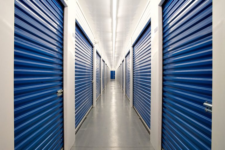 Tempe Storage Company Saves $4,000 Annually With LED Lighting