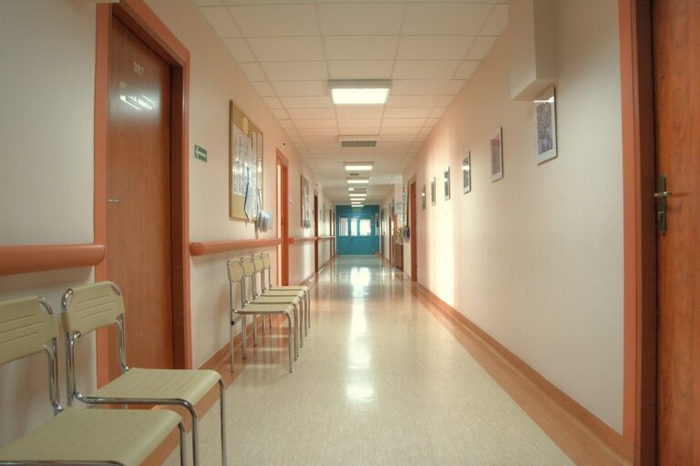 Hospital Lighting: Improve The Well-Being Of Your Patients