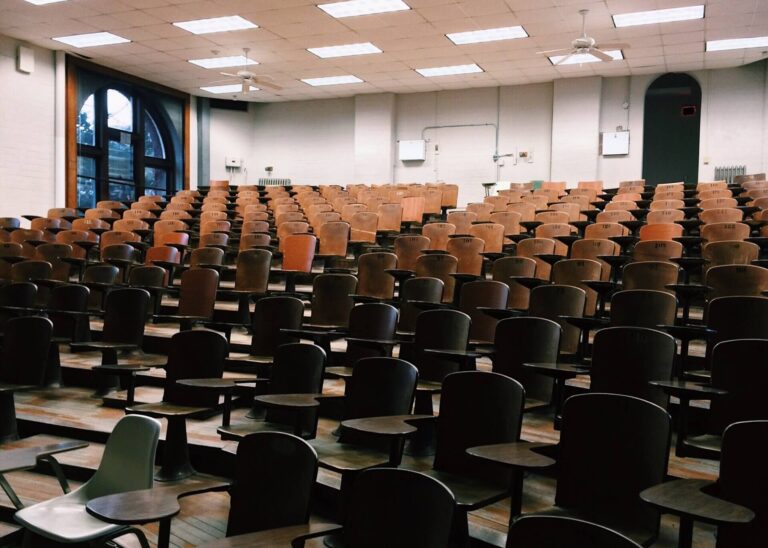 How Can LED Lighting Improve Your University’s Performance And Safety?